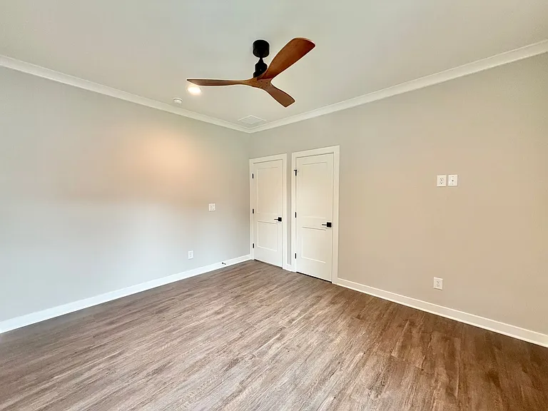 1019-1021 Gregg St #1021 GREGG STREET — Photo 19