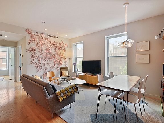 2nd image of 524 Saint Johns Pl APT 3A