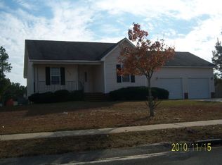 513 Kernstown Rd, Raeford, NC 28376