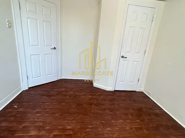 280 Verona Ave #V33 — Photo 6