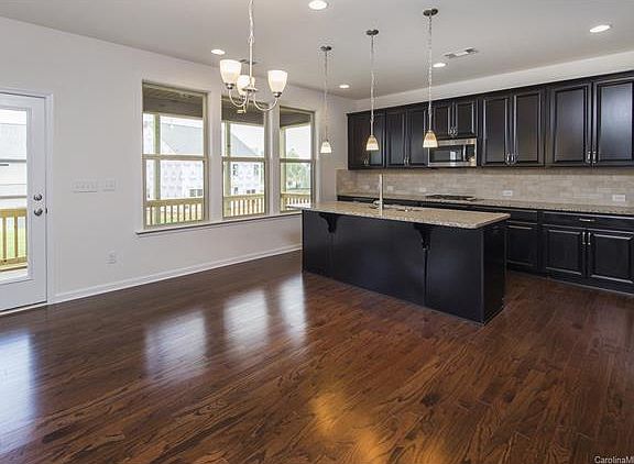 3rd image of 127 Eagles Landing Dr #43