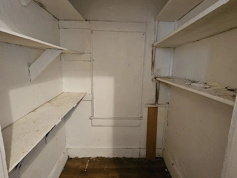 254 W Peoria Ave — Photo 9