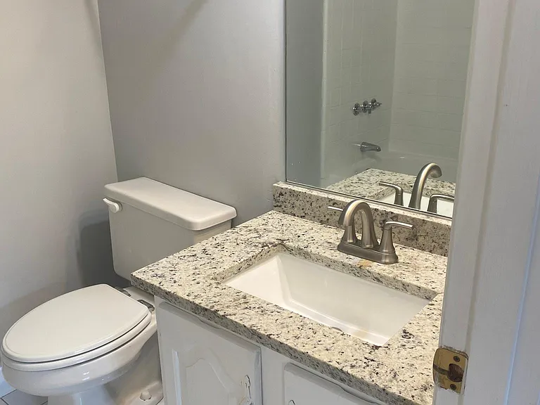 579 Salem Woods Dr SE #579 — Photo 17