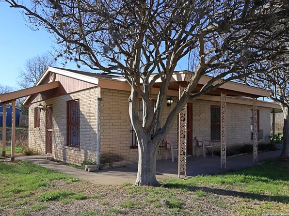 2403 Delgado St, San Antonio, TX 78228