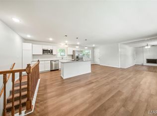 101 Elliott Dr, Waynesville, MO 65583