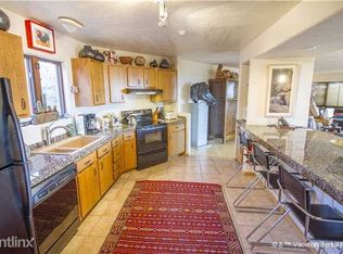 18 Via Del Sol, Santa Fe, NM 87508