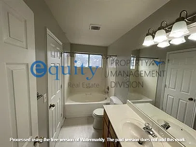 7661 S 520 E — Photo 11