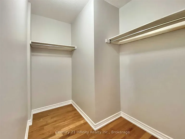 5688 Pegasus St — Photo 17