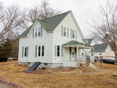 13263 Andrews Ave, Lindstrom, MN, 55045