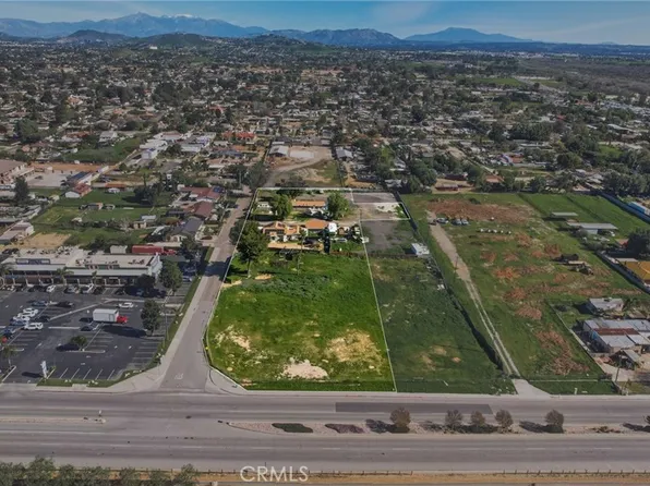 5930 Etiwanda Ave, Jurupa Valley, CA 91752