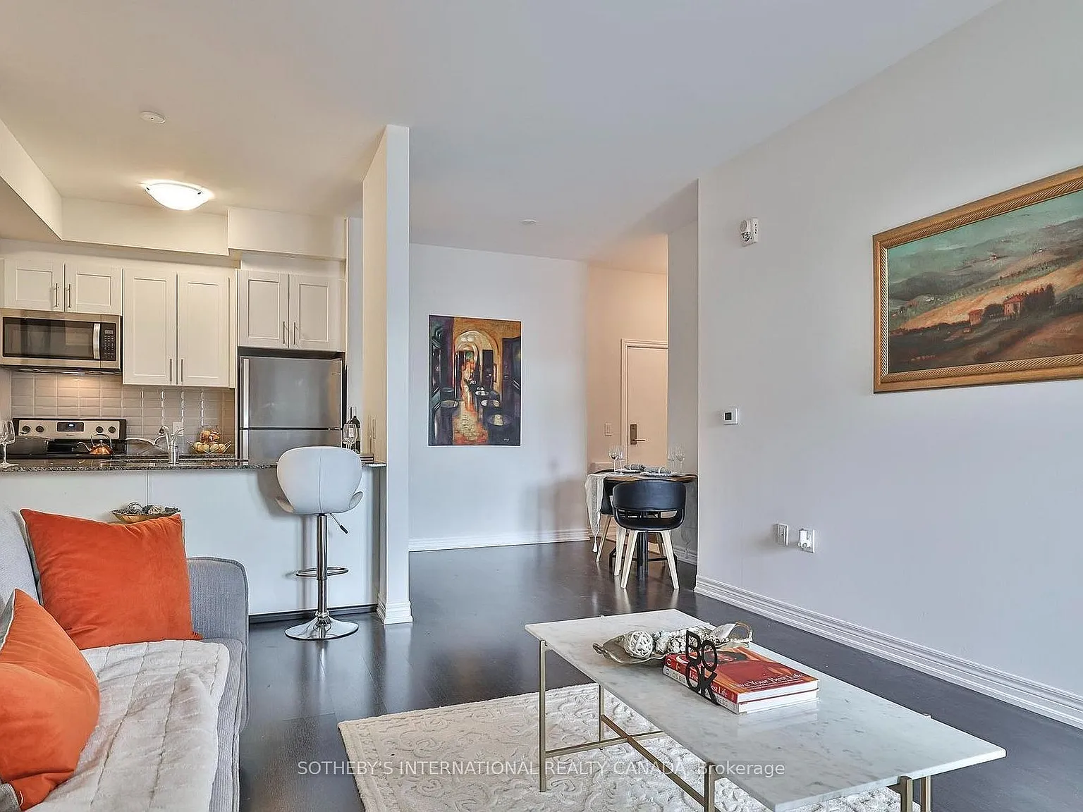 2 bed, $2,800 — Photo 3