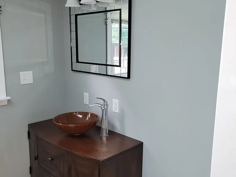 3915 S Orchard Ct — Photo 5
