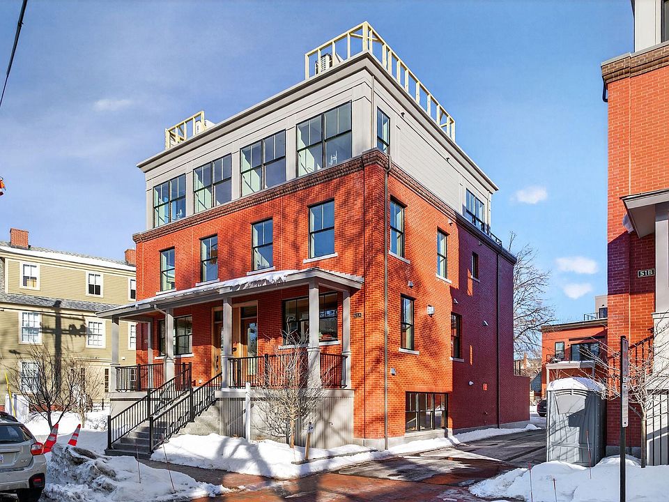 1st image of 55 Carleton Street #B