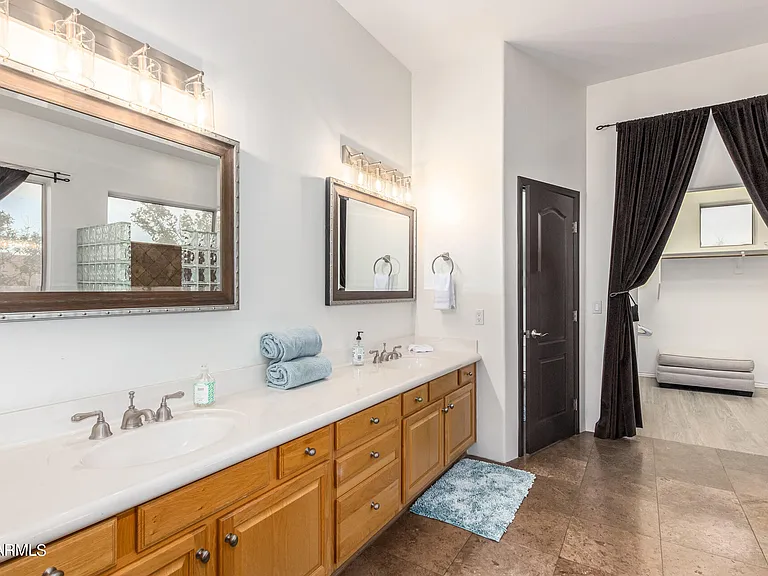 5872 E Red Dog Dr — Photo 15