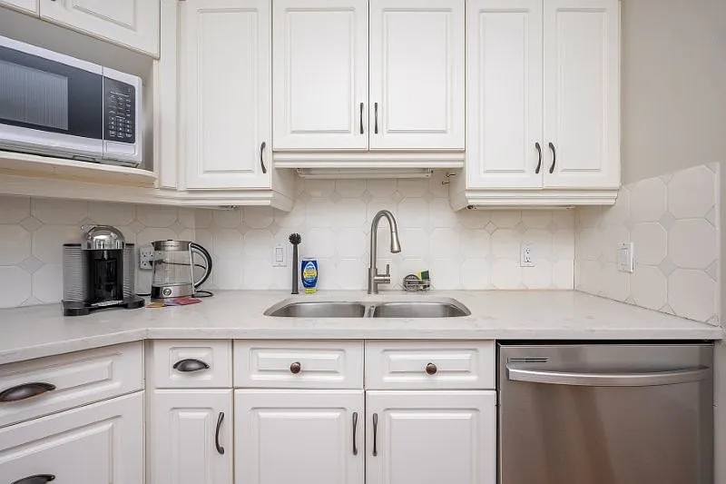 2 14th St NW #205