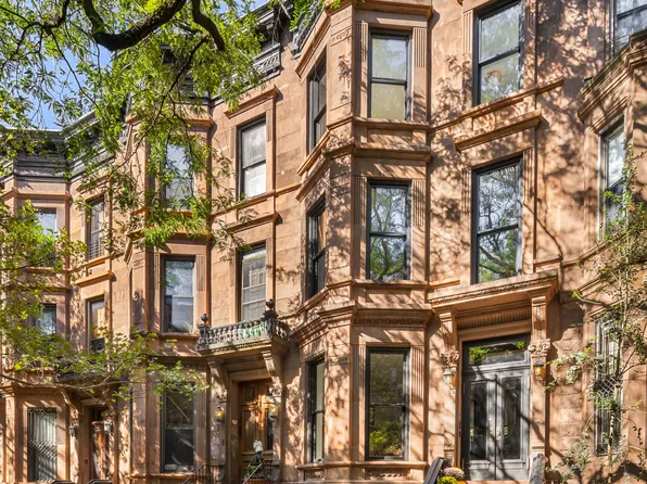 839 President Street image 5 of 53