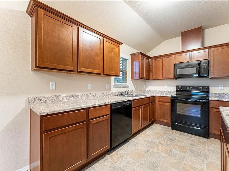 6702 SW Pilgrim Rd — Photo 10