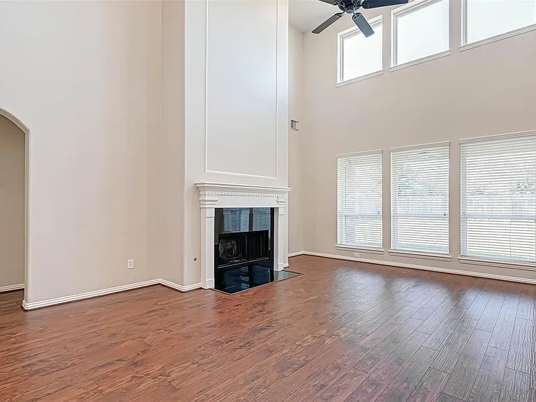 4603 Camden Brook Ln — Photo 12