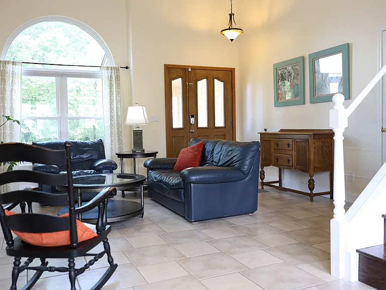 5970 Grapevine Dr — Photo 10
