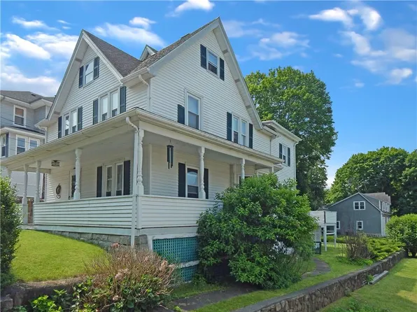 15 Park Ave, Westerly, RI 02891
