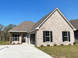 411 Rue Evangeline, Houma, LA 70364