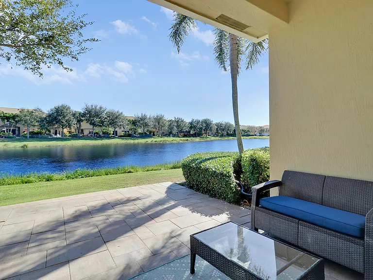4790 Cadiz Cir — Photo 11