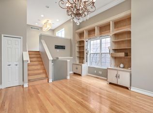 23940 Woodward Ave #11, Pleasant Ridge, MI 48069