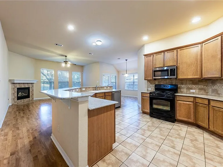 3509 Pine Needle Cir — Photo 10