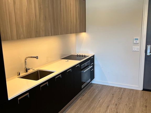5th image of 2290 3rd St #610