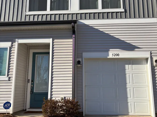 5200 Somerset Hill Ln, Charlotte, NC 28269