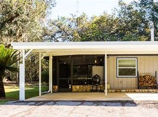 2929 N Valrico Rd, Seffner, FL 33584