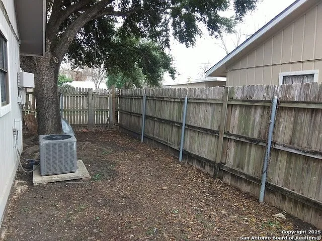 5310 Gawain Dr — Photo 19