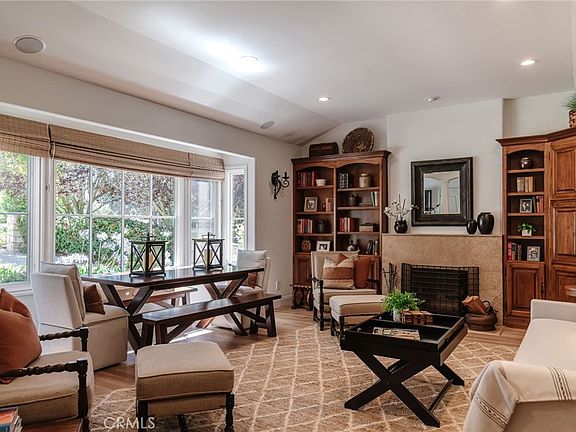 4th image of 3825 Palos Verdes Dr N