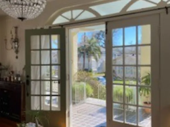 2808 Calhoun St, New Orleans, LA 70118