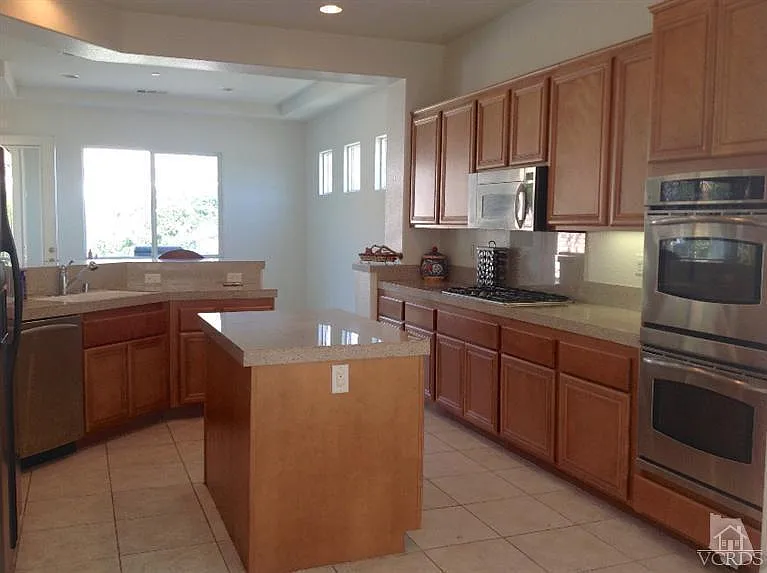 Kitchen - 78290 Via Pavion