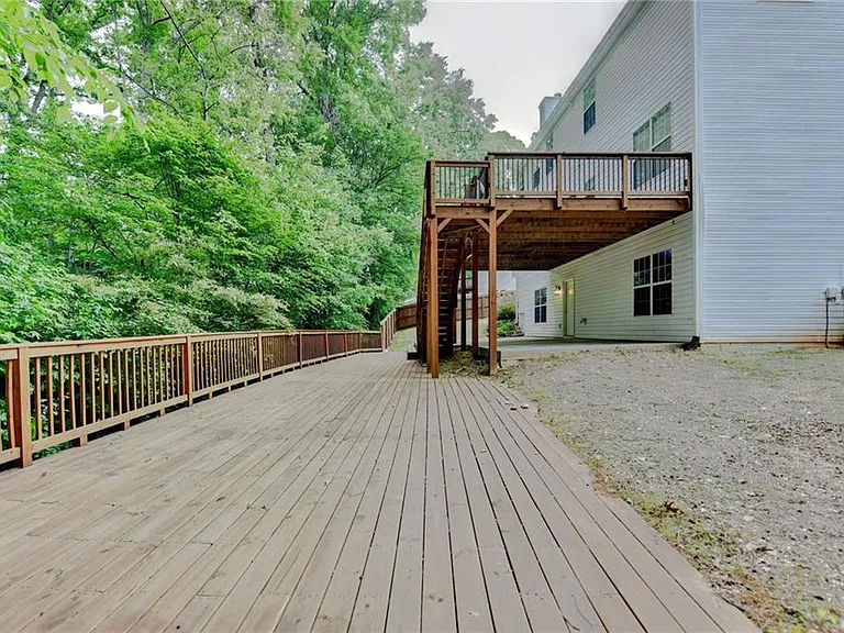 2172 Woodbriar Dr — Photo 56