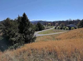S Dorset Ln, Sevierville, TN 37862