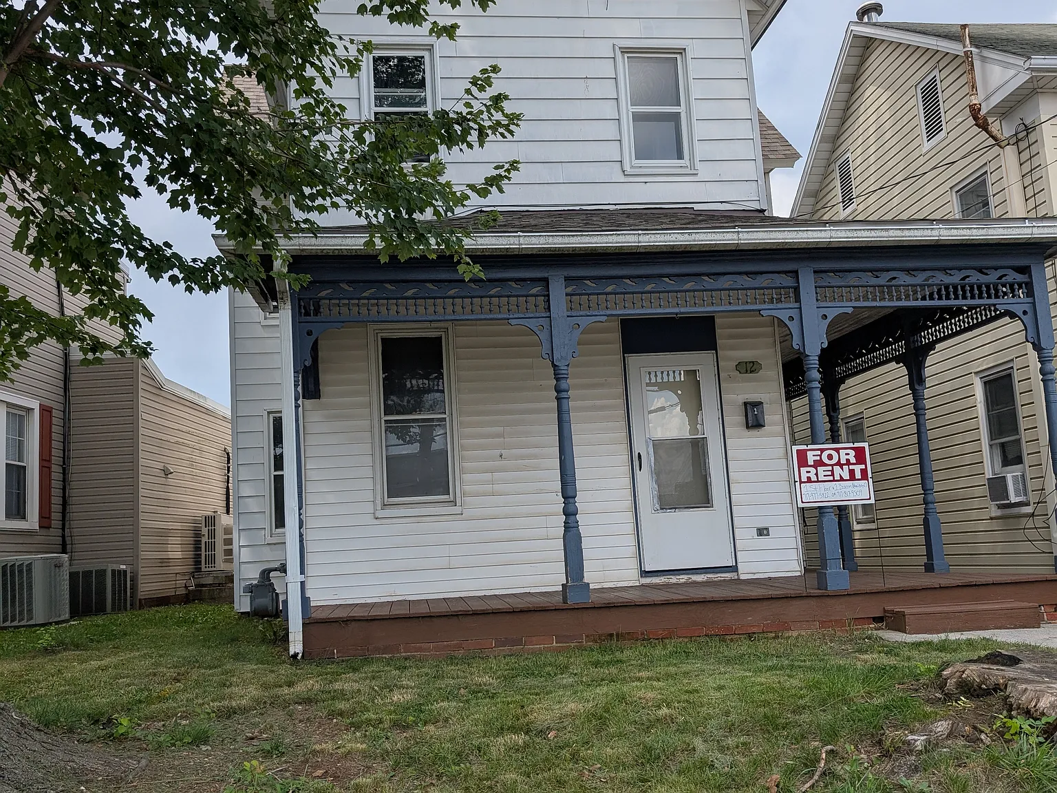 12 Ridge Ave — Photo 1
