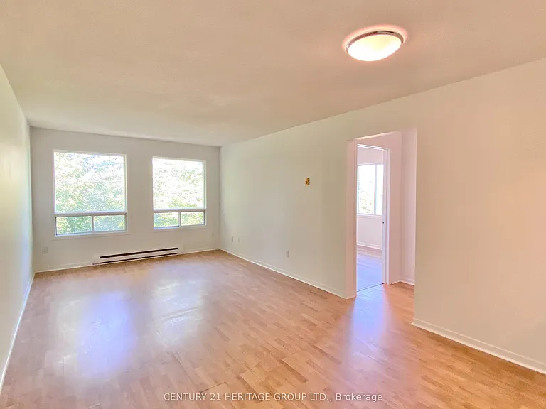 170 Grove St E #403 — Photo 9