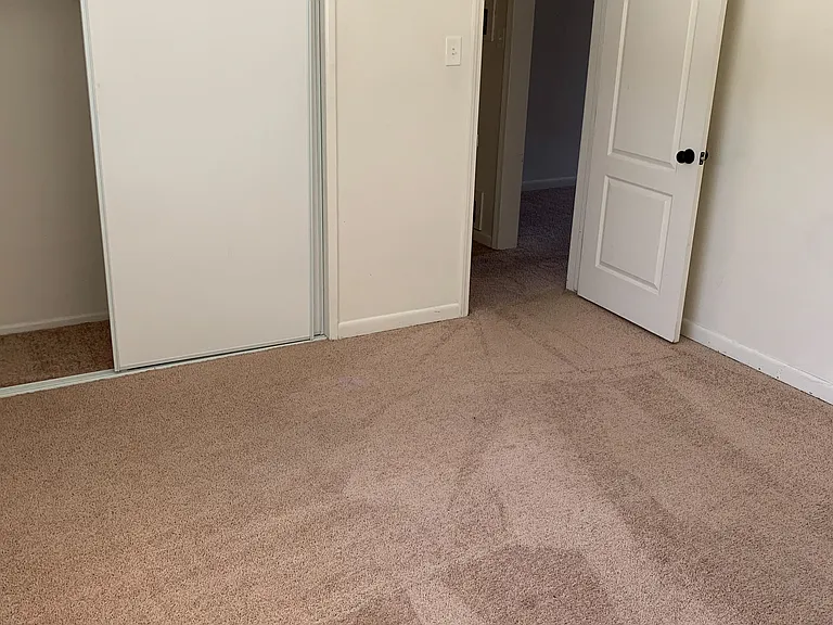 2800 W. 141st Place — Photo 10