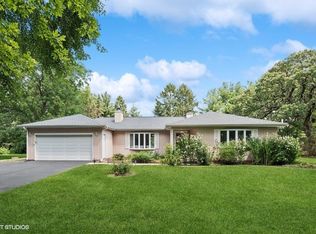 6N359 Brierwood Dr, St Charles, IL 60175