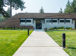 6023 Budd Inlet Loop #2, Bremerton, WA 98312