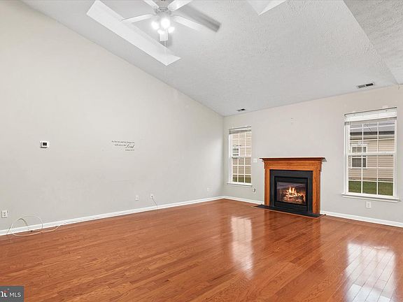 4th image of 9175 Clubhouse Dr