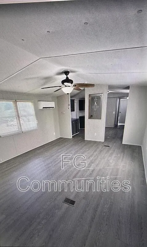2 bed, 2.0 bath, $995 — Photo 3