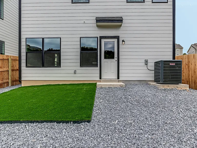 16011 Babcock Rd #22 — Photo 19