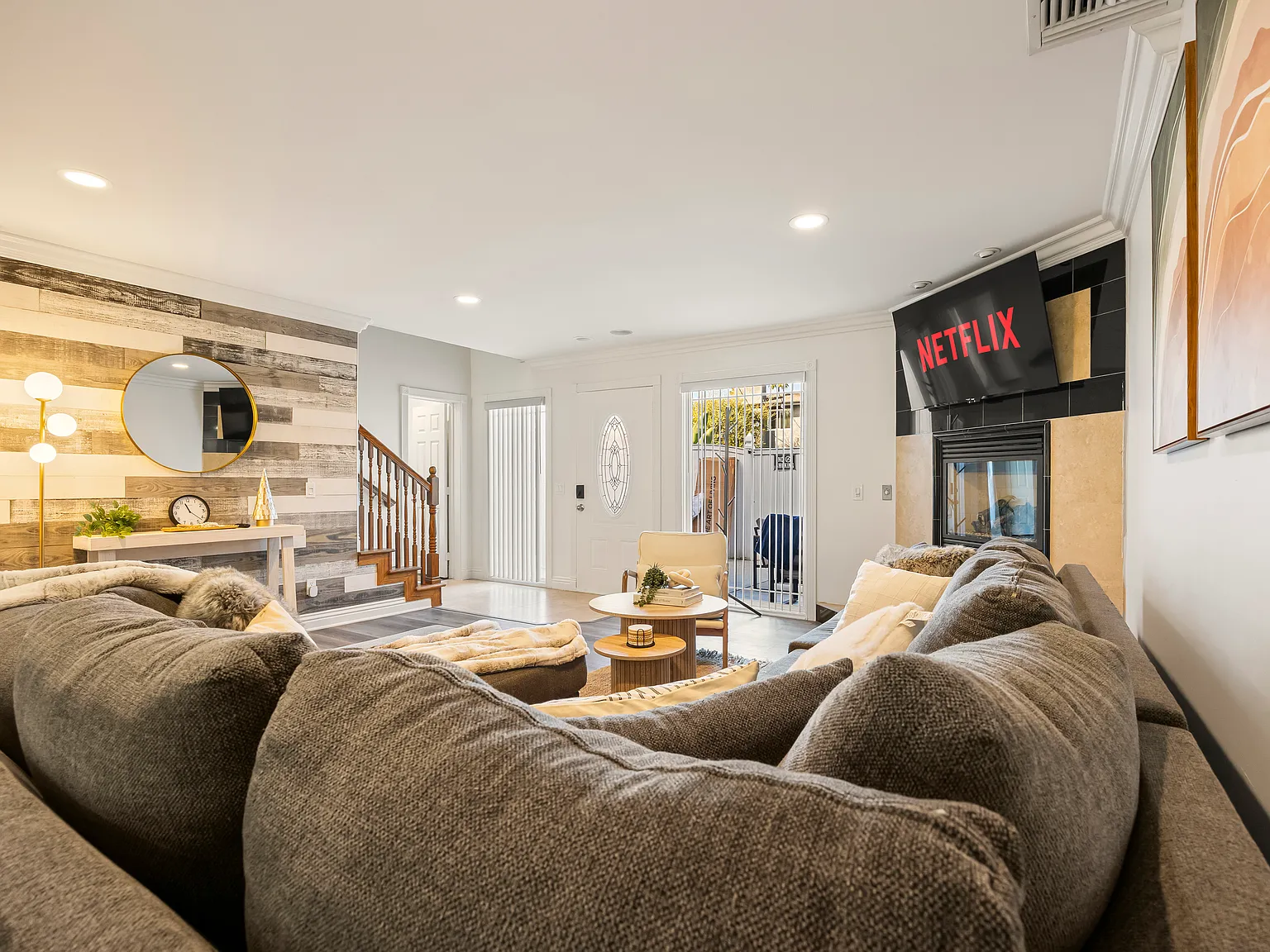 Patrice Rd, Newport Beach — Photo 3