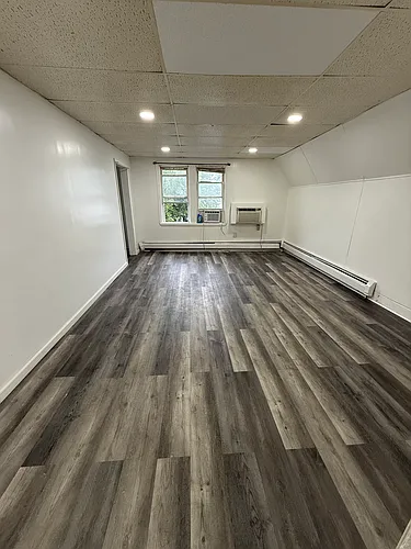 132 Sambourne St #3 Photo 1
