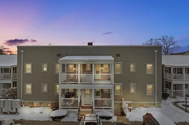 180 S Main St #5