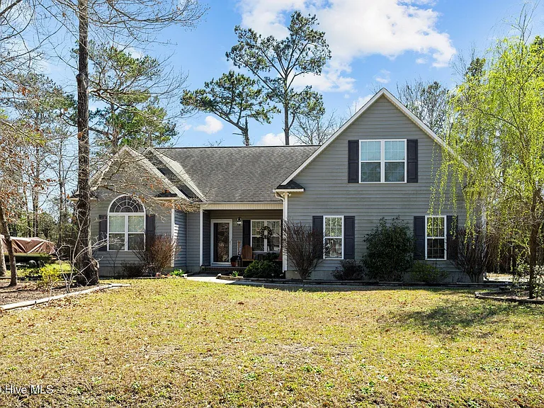 505 Pinehurst Cir — Photo 1