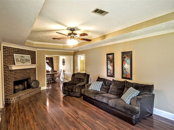 yourhometownagents.com